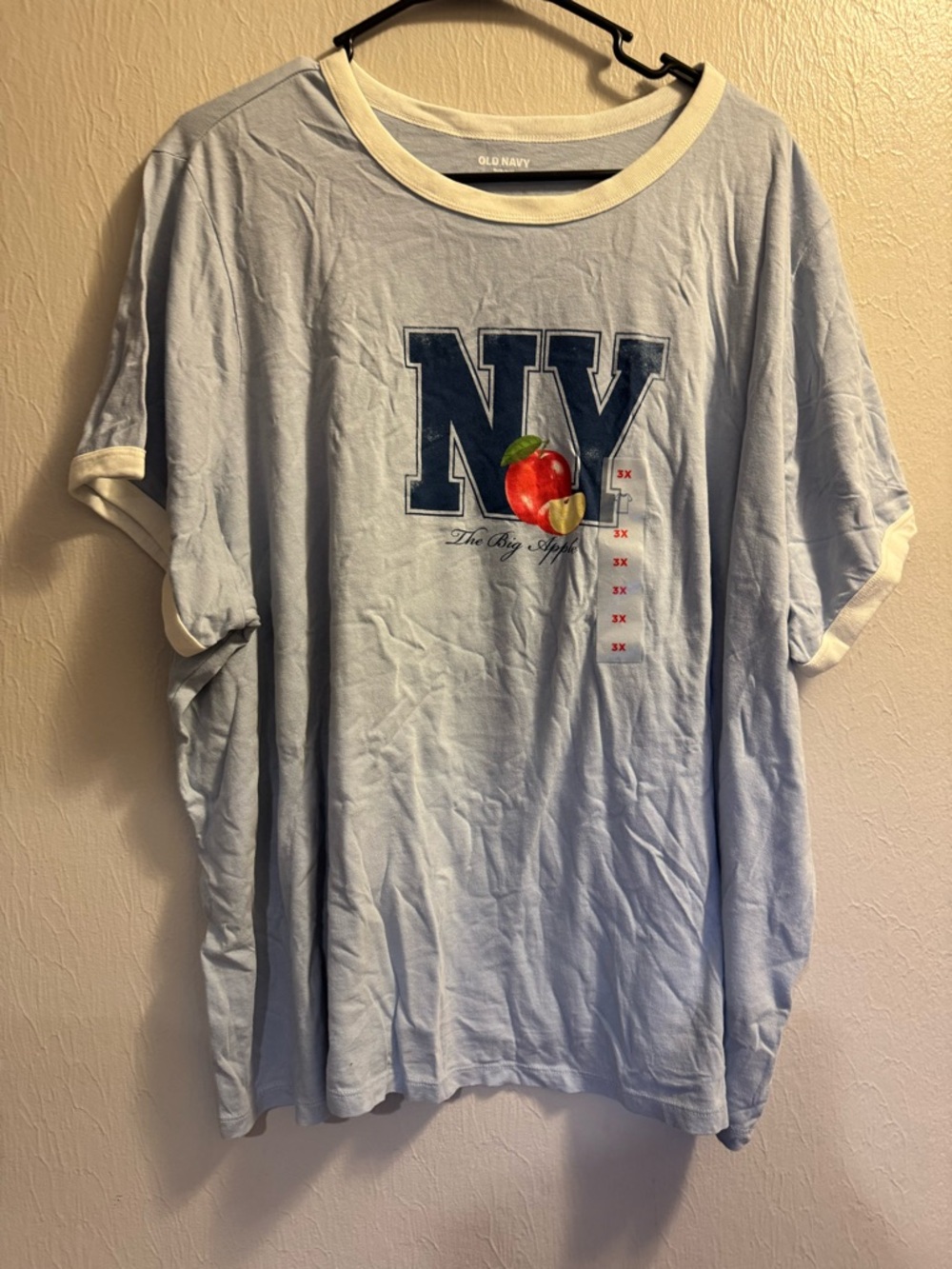 Old Navy Light Blue Ringer T-Shirt with NY Apple Graphic